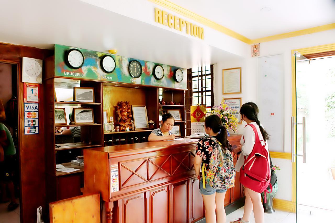 Khach San Cay Thong Hotel Tam Dao Exterior photo